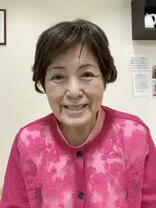 膝痛７６歳女性